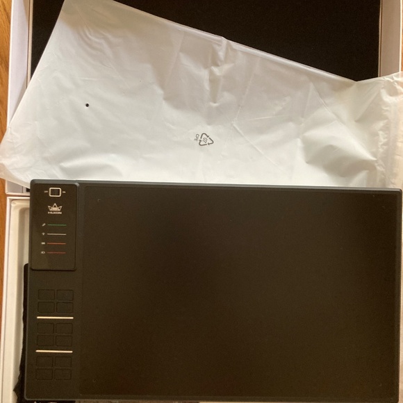 Huion WH1409 V2 Wireless Graphics Drawing Tablet Battery Frees Pen Tilt Support - Picture 4 of 16